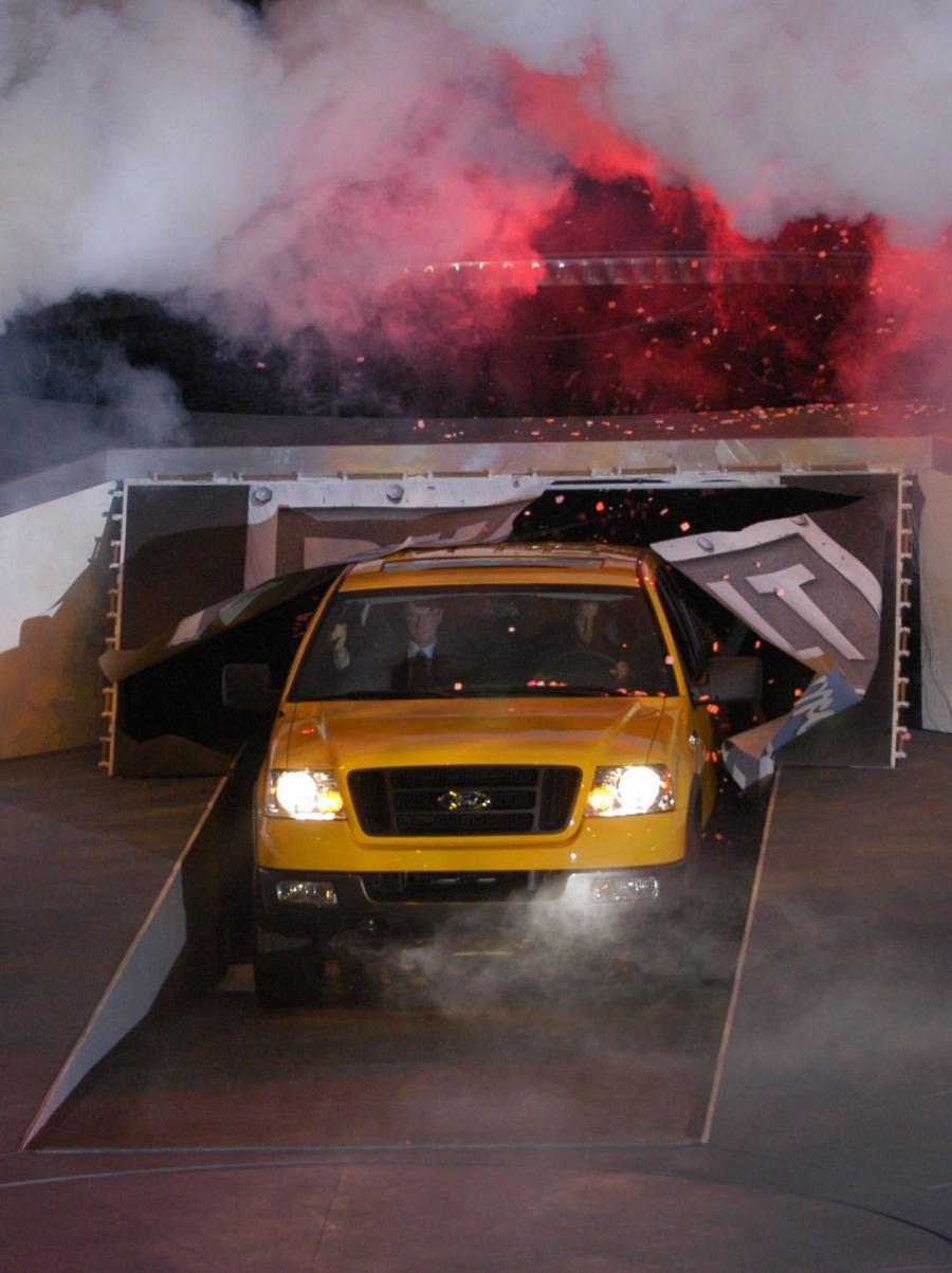  Ford F-150 FX4 2004 года  (фото 7 из 35)